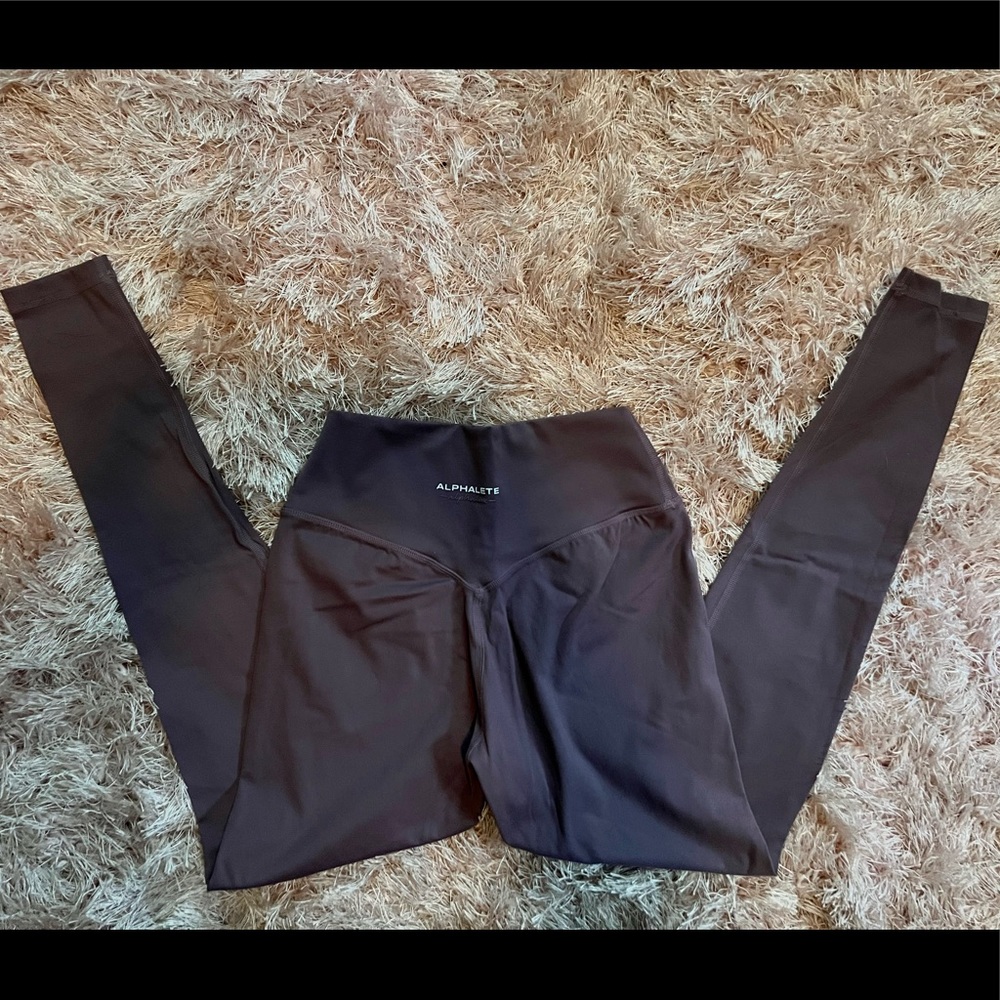 Alphalete Alphalux Essential Legging